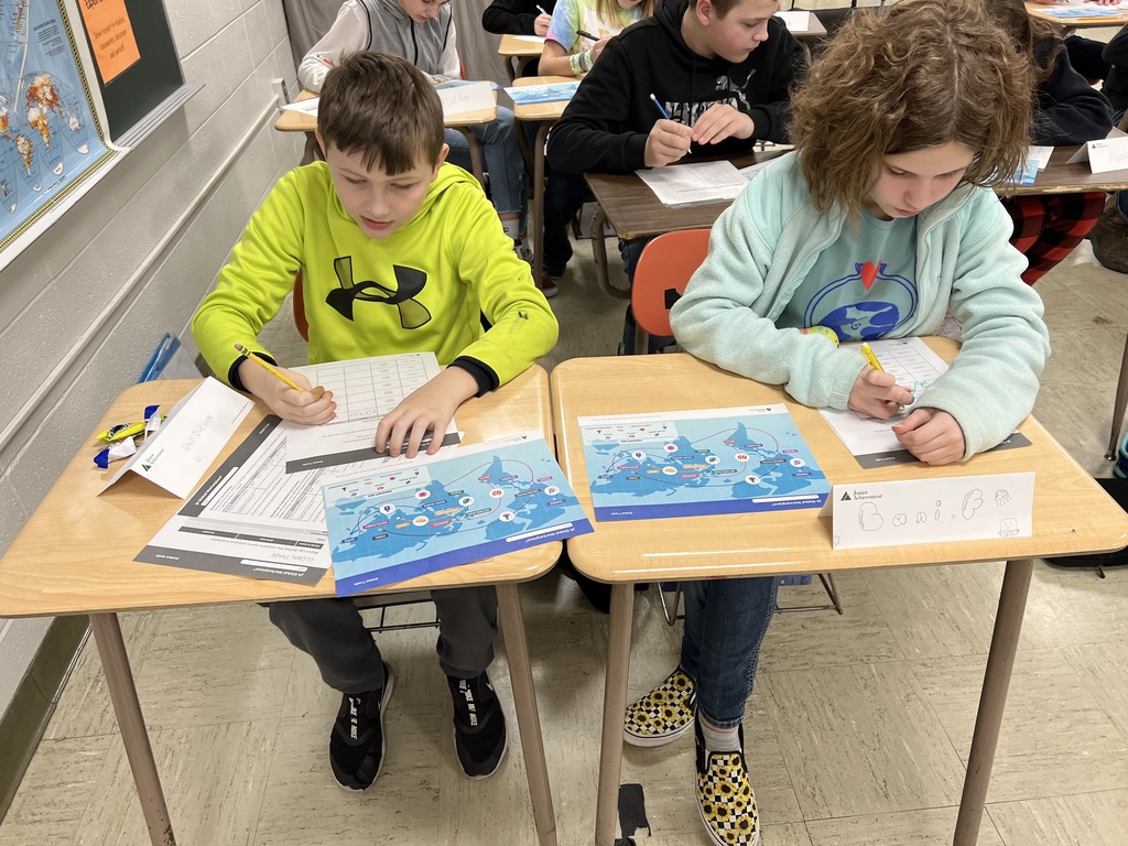 Ms. Akers’ 7th grade Social Studies students are participating in “The Global Marketplace” for Junior Achievement this year! It ties in nicely to the World Geography they are learning about. 🌎 We are so thankful for our JA volunteers! 
